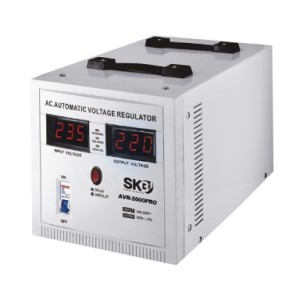 SKB AVR-5000 PRO - Σταθεροποιητής Τάσης 5000VA/3000W Σταθεροποιητές Onetrade